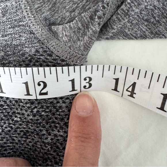 Gymshark Vital Seamless Long Sleeve Crop Ombre Gray Top Small🔥 Gymshark Fave 🔥 - Picture 6 of 7